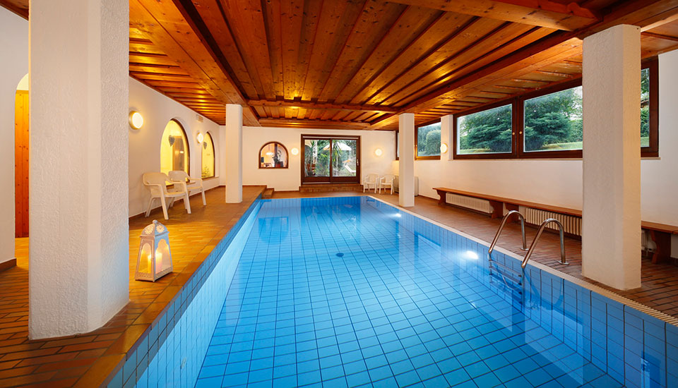 Indoor pool at Pension Haller - Algund